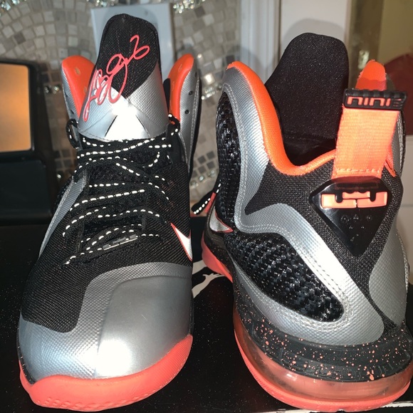 Lebron 9 “Mango” - Picture 2 of 4